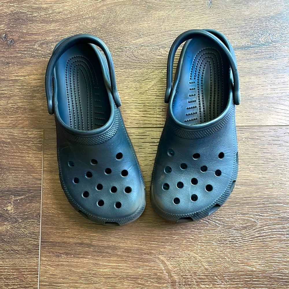 Kids black croc shoes